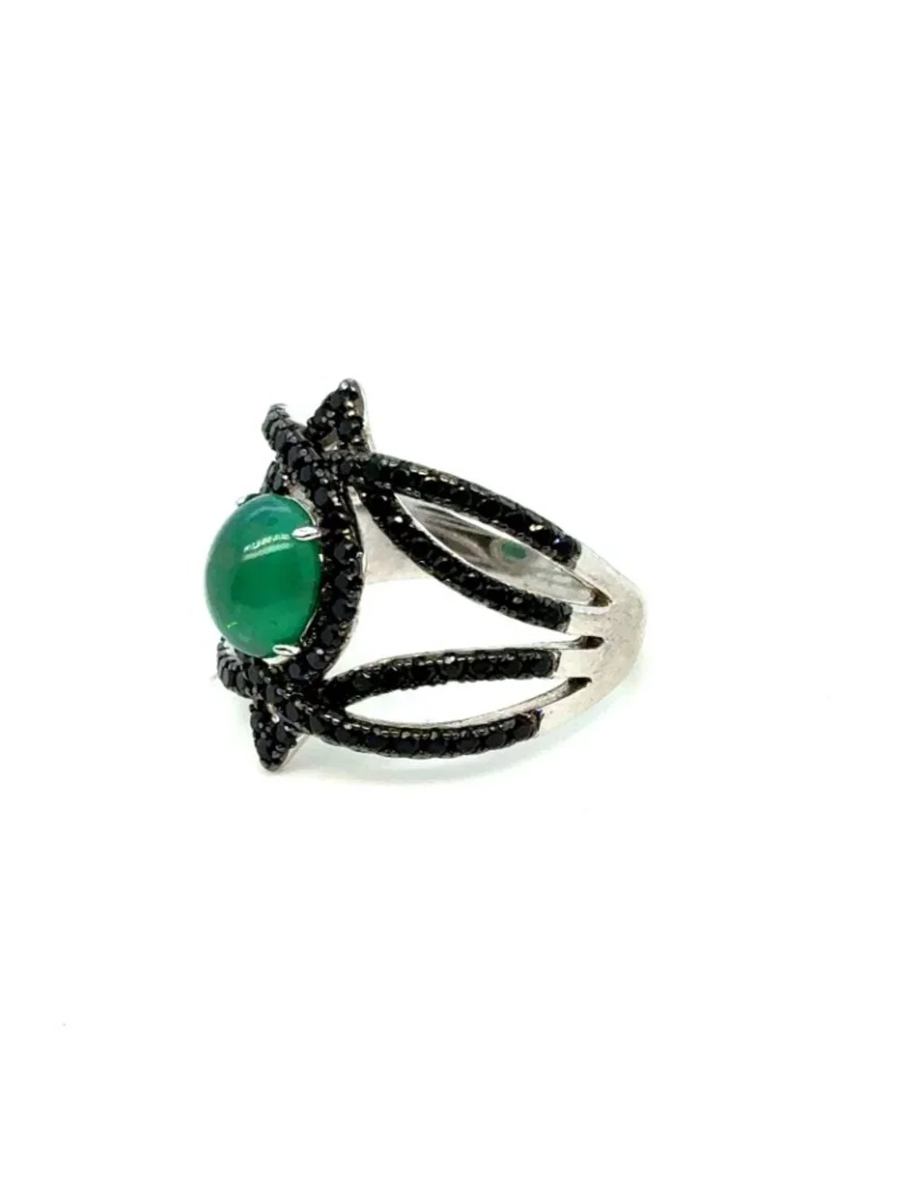 Silver‎ Opal Like Spider Looking Black Stones Ring